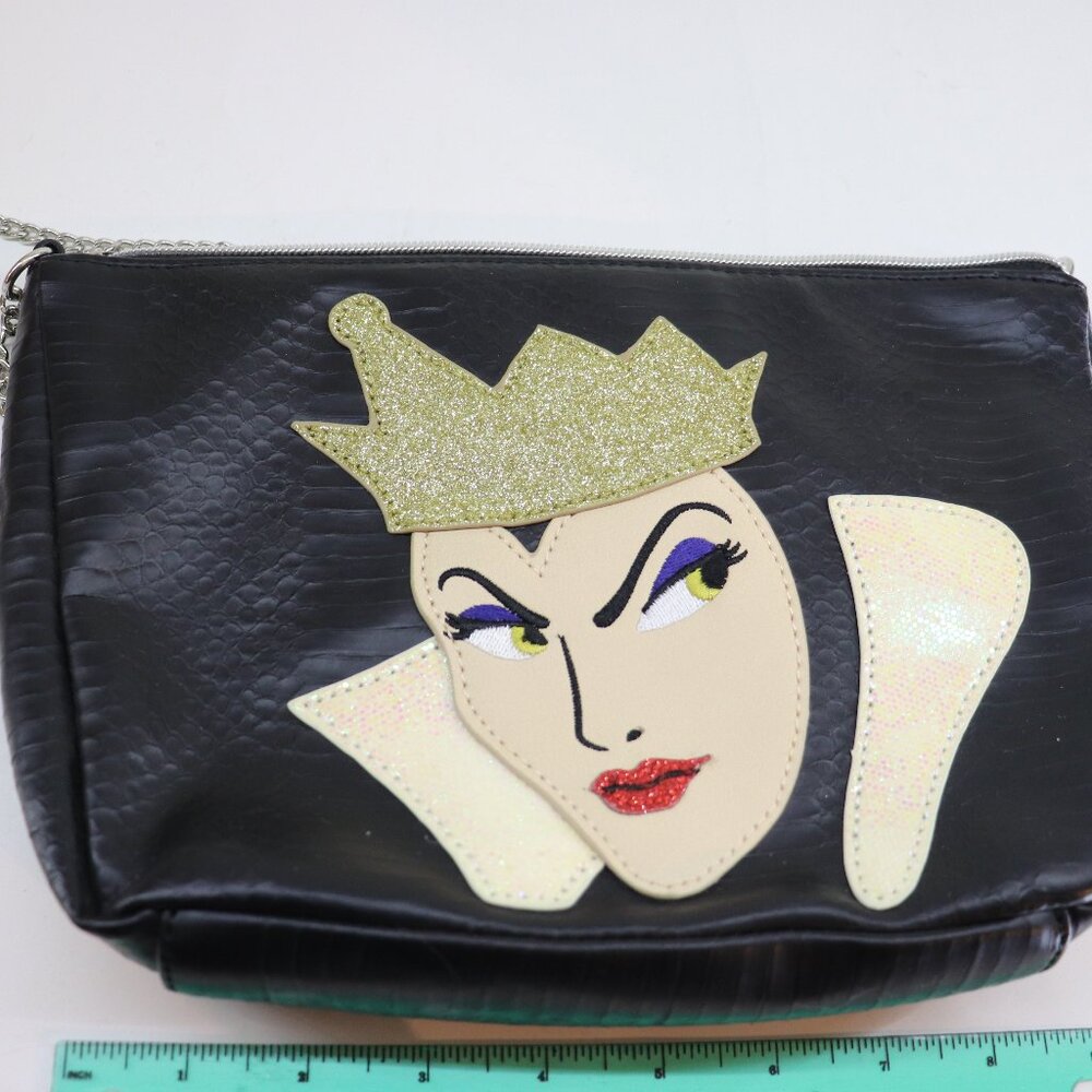 Danielle Nicole Snow White Purse Disney Queen Spa… - image 2